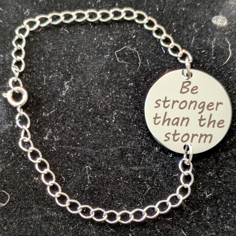 Delicate Silver Chain Bracelet with Engraved Pendant